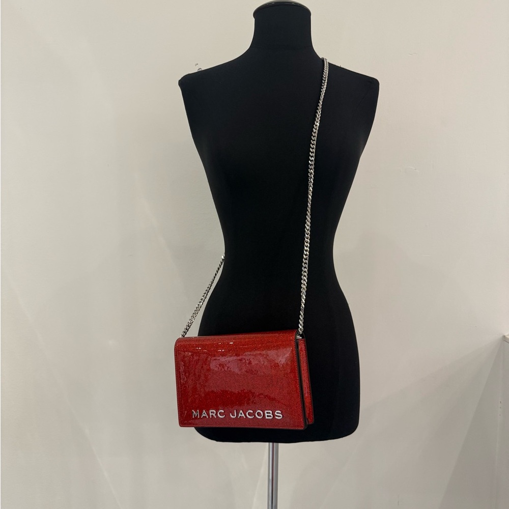NWT Marc Jacobs Party On a Chain red